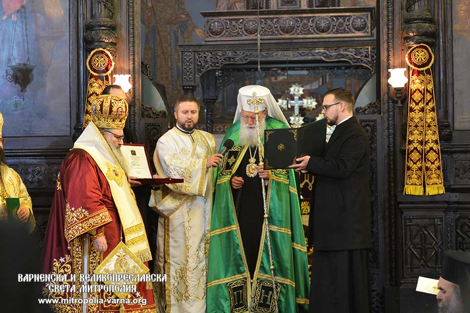 Съборна св. Литургия и честване на юбилея на Варненския и Великопреславски митрополит Йоан - 1