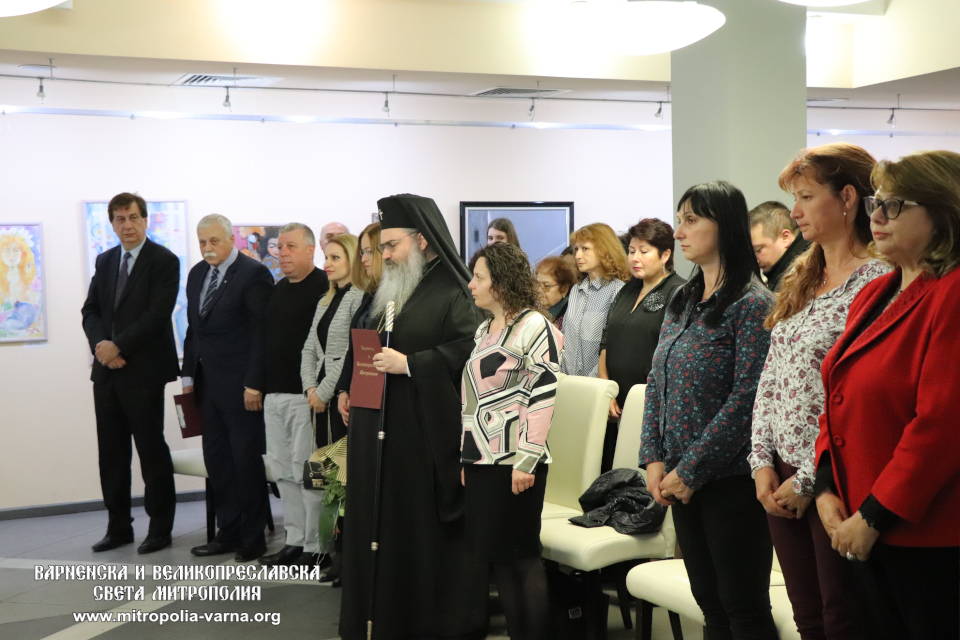 Световният ден на Червения кръст и Червения полумесец бе отбелязан във Варна - 1